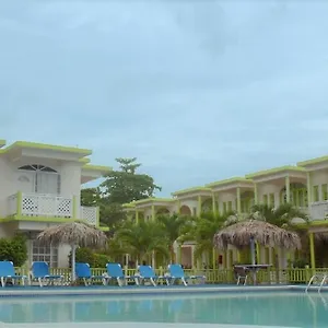 Resort Fun, Negril