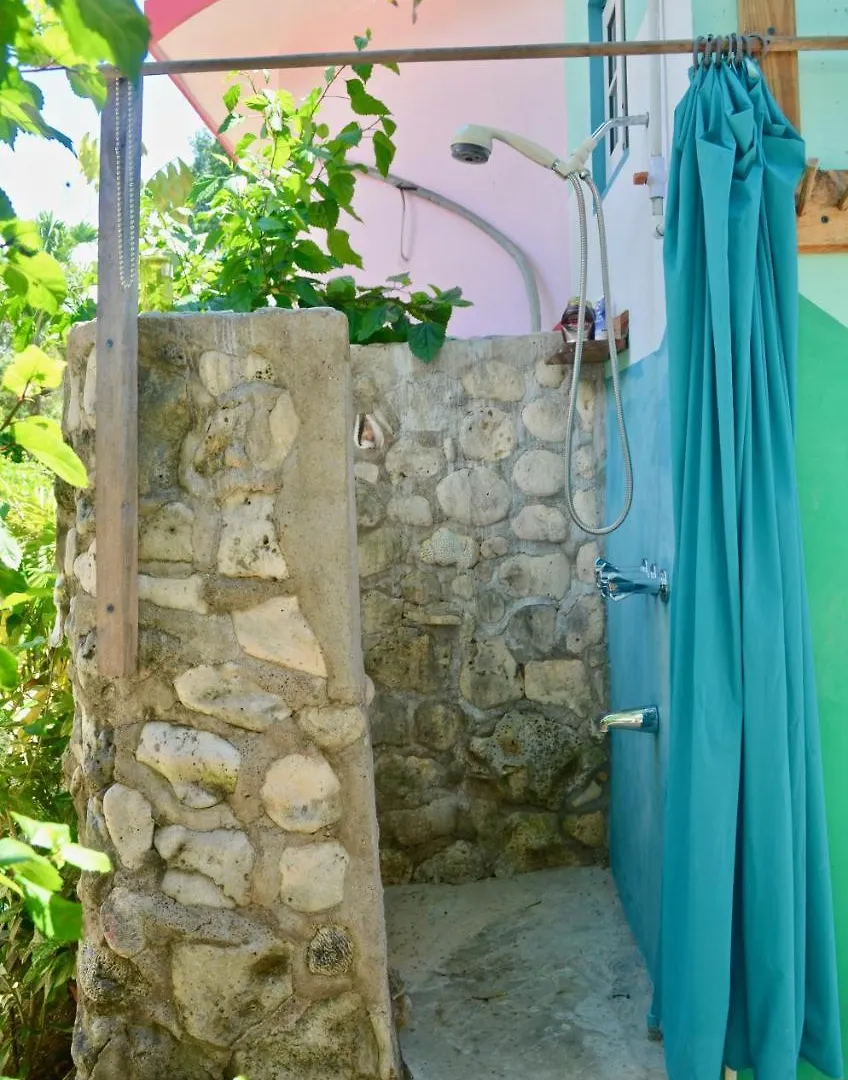 نيغريل Coral Cottage Jamaica